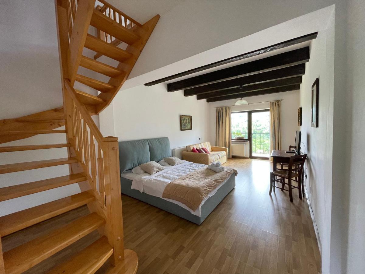 Pensiunea La Maison Bran (Brasov) Exterior foto